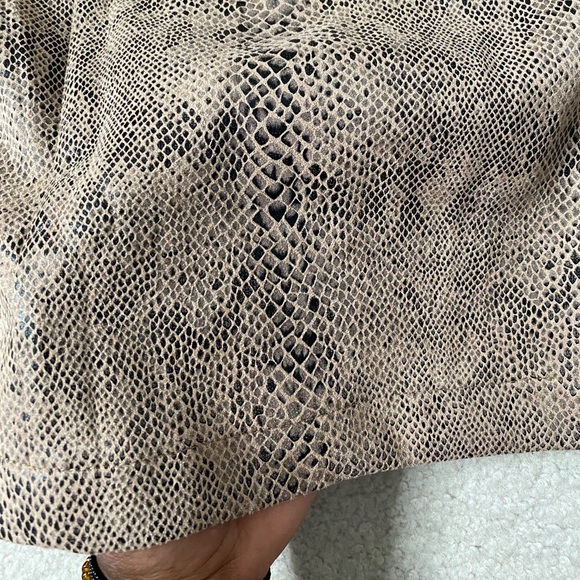 Sneak Skin skirt - Picture 4 of 4